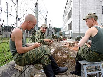 За что сажают военных За что сажают военных