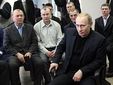 Владимир Путин беседует с кемеровскими шахтерами. Фото с сайта premier.gov.ru Владимир Путин беседует с кемеровскими шахтерами. Фото с сайта premier.gov.ru