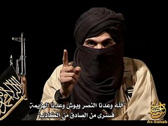 Кадр из видеообращения исламиста Беккая Харраха. Фото ©AFP Кадр из видеообращения исламиста Беккая Харраха. Фото ©AFP