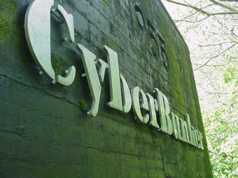 ������ ����-������ CyberBunker. ���������� cb3rob.net