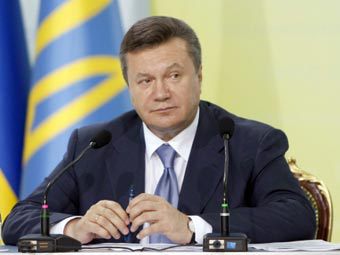 http://img.lenta.ru/articles/2011/02/25/year/picture.jpg