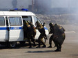 Учения бойцов тюменского ОМОНа. Фото с сайта guvd72.ru