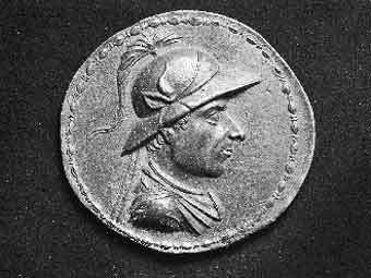       ,    archaeology.org