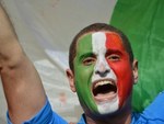 Болельщик сборной Италии. Фото (c)AFP