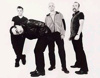 U2.    