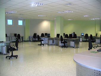 Интернет-кафе. фото с сайта bel.ru 