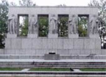 Мемориальный ансамбль на Пискаревском кладбище, фото с сайта Milestone.roskultura.ru