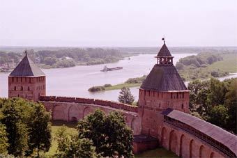 Панорама Великого Новгорода. Фото с сайта www.novgorod.ru