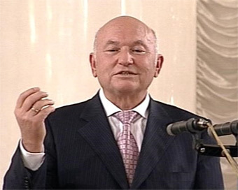 Мэр Москвы Юрий Лужков. Кадр НТВ