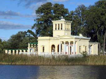    peterhof.ru 