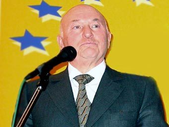 Юрий Лужков, фото Юлии Вишневецкой, Лента.Ру