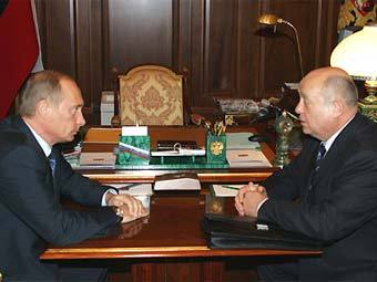 Владимир Путин и Михаил Фрадков, фото пресс-службы президента России