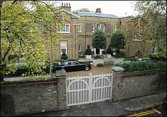 ������� The Old Rectory. ���� � ����� ������� The Sun