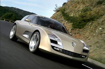 ���� Renault