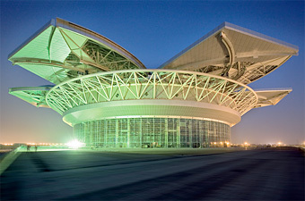 ������� Qi Zhong ����� ������ ������ ����������� ����. ���� masters-cup.com