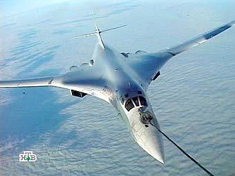 Стратегический бомбардировщик Ту-160. Кадр телеканала НТВ