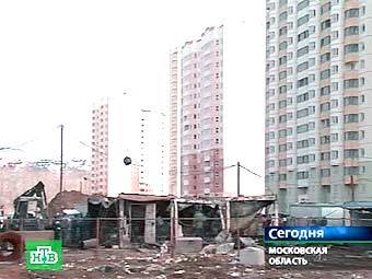 На месте пожара в Павшинской пойме. Кадр телеканала НТВ 