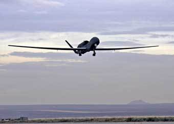 ���� Global Hawk. ���� � ������������ ����� ��� ���