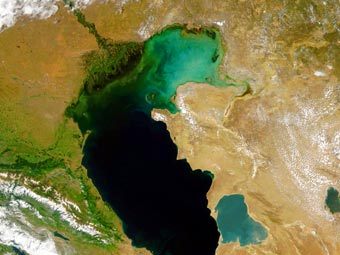 Каспийское море. Фрагмент спутникового снимка NASA