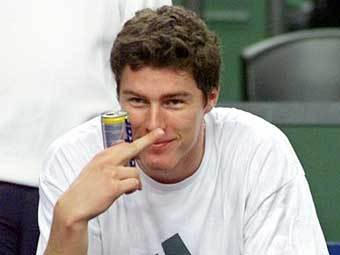     Roland Garros.  safinator.com