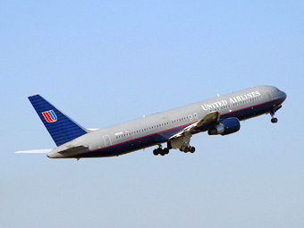 ������� ������������ United Airlines. ���� � ����� airliners.net 