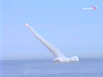 Пуск ракеты "Булава". Кадр телеканала "Россия", архив