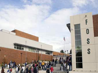 Foss High School, ���� � ������������ ����� �����.