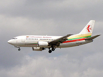 Boeing-737 ������������ flyLAL. ���� � ����� jetphotos.net