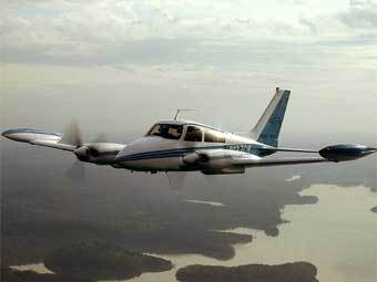 Cessna 310. ���� � �����: www.dreamfleet2000.com