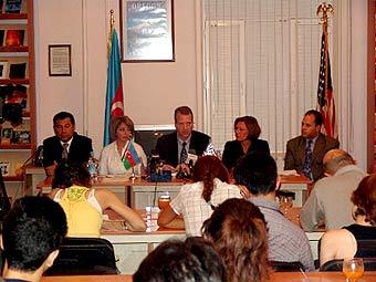 ������� � ���������� ��� � ����. ���� � ����� azerbaijan.usembassy.gov.
