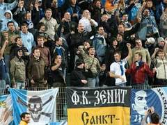 Самолет ГТК "Россия" отправился в Грецию за фанатами "Зенита"