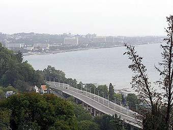 Побережье в Сочи. Фото с сайта moreonline.ru
