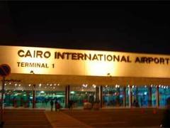 У самолета с итальянскими туристами в полете треснуло стекло кабины пилотов