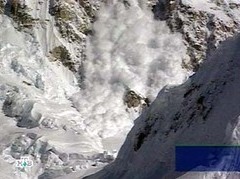 Сход снежной лавины, кадр НТВ
