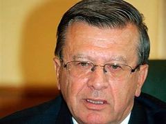 Виктор Зубков остался недоволен стратегией Банка развития