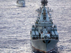 Ракетный крейсер &quot;Москва&quot; вошел в Мраморное море