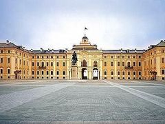 Коллекцию Ростроповича-Вишневской откроют для публики в марте