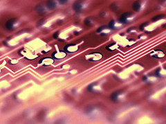 Прибыль Intel выросла в полтора раза