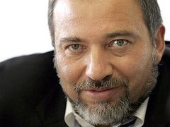 Ольмерт лишился союзника по правительственной коалиции