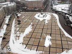 Украинские патриоты пообещали снести каток в центре Киева