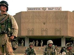 Ирак отказался сотрудничать с нефтяниками из-за курдов