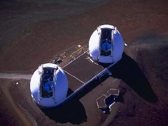 Телескопы обсерватории Кек. Фото NASA. 