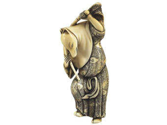  " ".    buddhamuseum.com