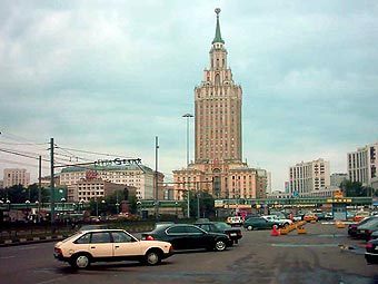 Площадь трех вокзалов. Фото с сайта vokzal.land.ru