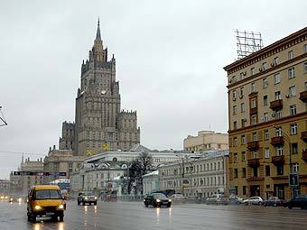 Вид на здание МИД РФ. Фото "Ленты.Ру