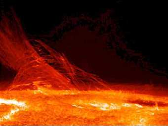 ������ ��������� ������, ��������� � �������� Hinode. ����������� JAXA/NASA. 