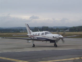 Самолет PA-46 Piper. Фото с сайта airport-cb.cz Самолет PA-46 Piper. Фото с сайта airport-cb.cz