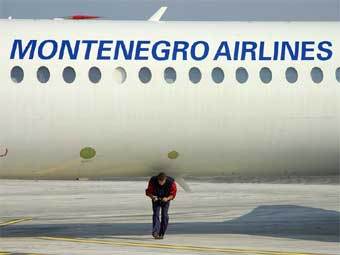 ���� � ����� Montenegro Airlines
