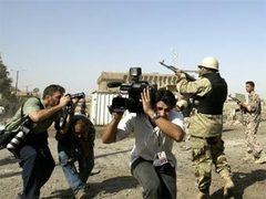 ���������� � �������. ���� <a href="http://lenta.ru/info/afp.htm">AFP</a>, �����