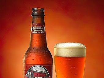 Продукция Anheuser-Busch. Фото с сайта longtail.com